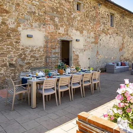 Villa Monnalisa 12, Emma